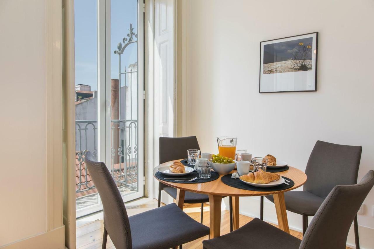 Lovelystay - Sunny Santa Catarina Ii Appartement Lisboa